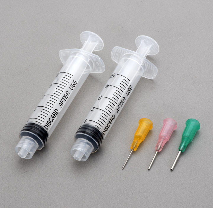 Deluxe materials Pin Point Doseringspruta sats i gruppen Bygg & Verktyg / DELUXE MATERIALS / Lim hos Rynosx4 Hobbyshop AB (DL-AC8)