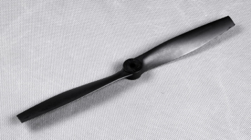 Propeller 11x7 2-bladig (J3 1400mm) i gruppen RADIOSTYRDA FLYG / Tillbehör / Propeller & spinner / Propeller hos Rynosx4 Hobbyshop AB (FMSPROP021)
