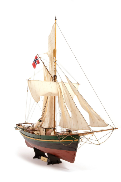 OcCre Gjøa 1/45 Expeditionsfartyg 725mm i gruppen Bygg & Verktyg / Byggsatser trä / Träbåtar hos Rynosx4 Hobbyshop AB (OC12016)