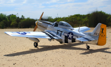 North American P-51D Charlotte Chariot II 35cc 180cm Ellandsstll i gruppen RADIOSTYRDA FLYG / Radiostyrda Flygplan  / Flygplan (frbrnningsmotor) hos Rynosx4 Hobbyshop AB (SEA391Gear)