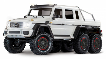 TRX-6 Mercedes G63 AMG 6X6 TQi 2.4G RTR i gruppen Fabrikat / T / Traxxas / Modeller hos Rynosx4 Hobbyshop AB (TRX88096-4-WHT)