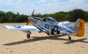 North American P-51D Charlotte Chariot II 35cc 180cm Ellandsstll