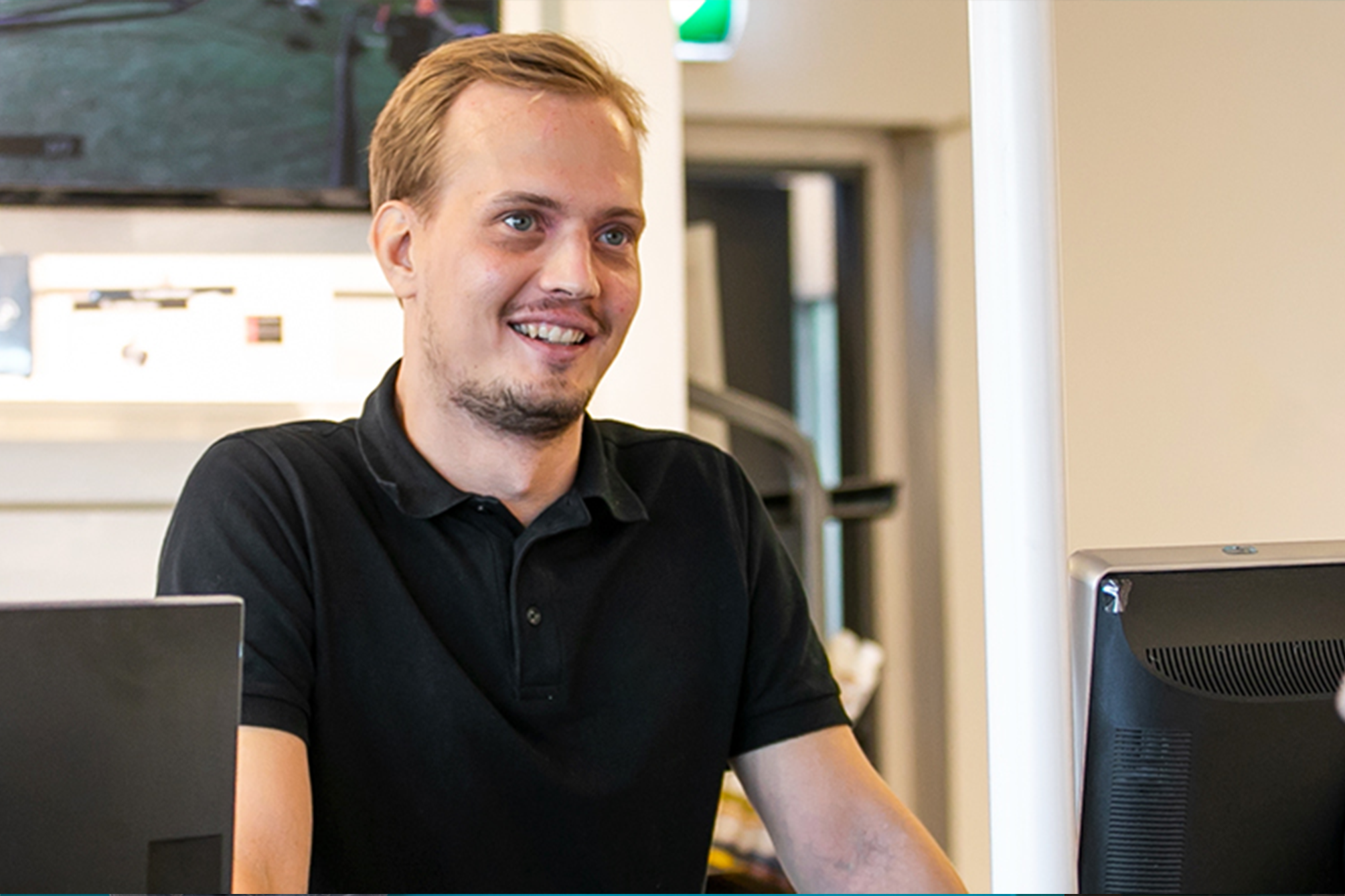 Ung man som arbetar på Rynos