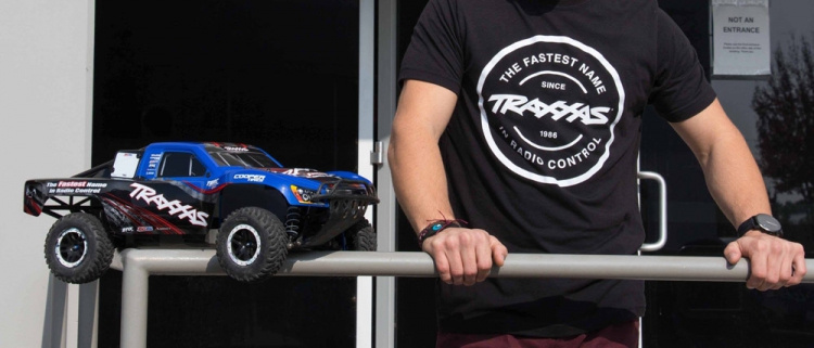 Traxxas T-shirt Svart Rund logga XXL
