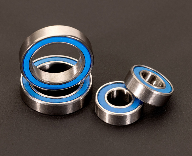 Traxxas Uppgradering Heavy Duty Röd Hoss, Rustler, Slash - 4x4