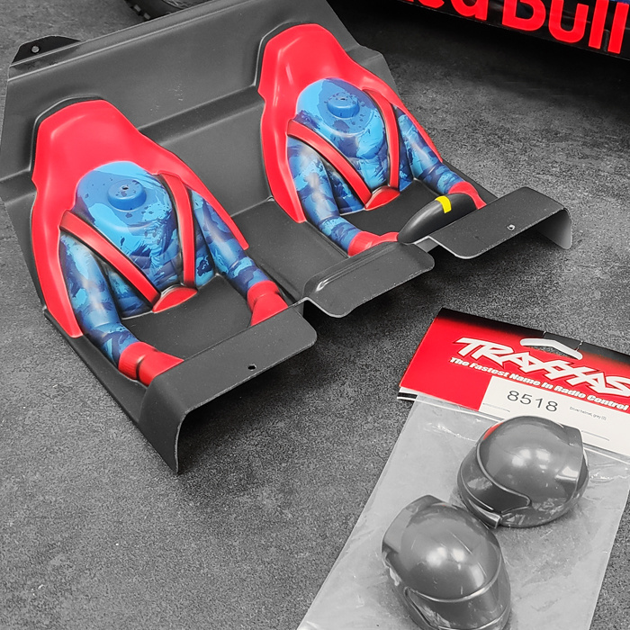 Interiör till TRAXXAS UDR FALCON-X (Omålad/Klippt)