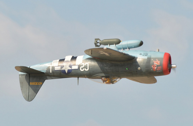 Black Horse P-47 Thunderbolt 50-60cc Bensin ARTF