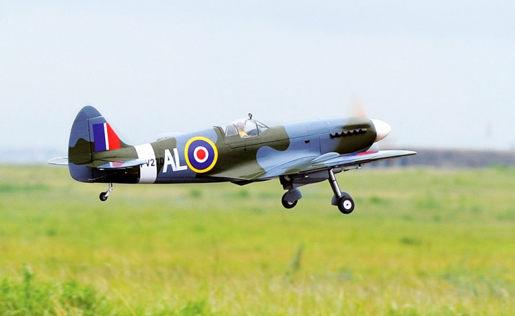 Black Horse Spitfire MK - 30-35cc Bensin ARTF