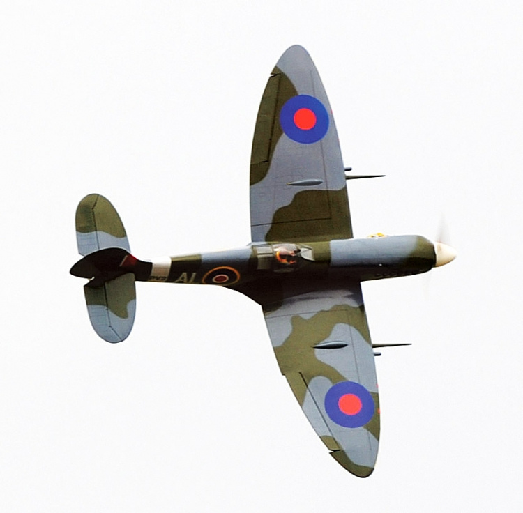 Black Horse Spitfire MK - 30-35cc Bensin ARTF