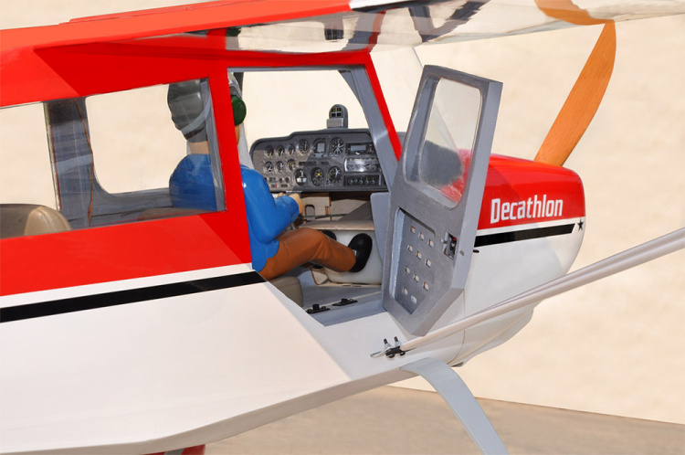 Black Horse Super Decathlon 2450mm 30-35cc Bensin ARF