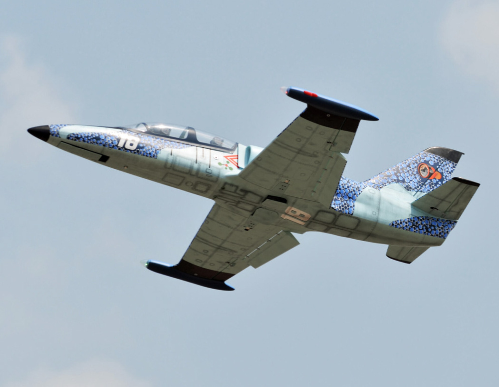 Black Horse Albatros Turbine 189cm Infällbara Landställ