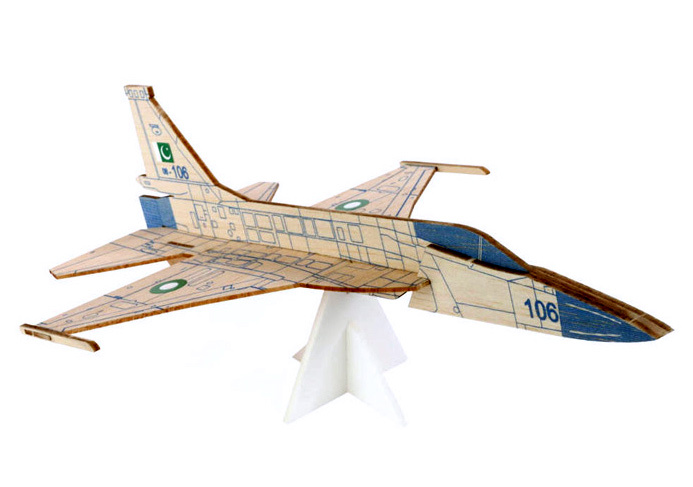 DPR JF-17 Thunder Glider Byggsats Kastplan