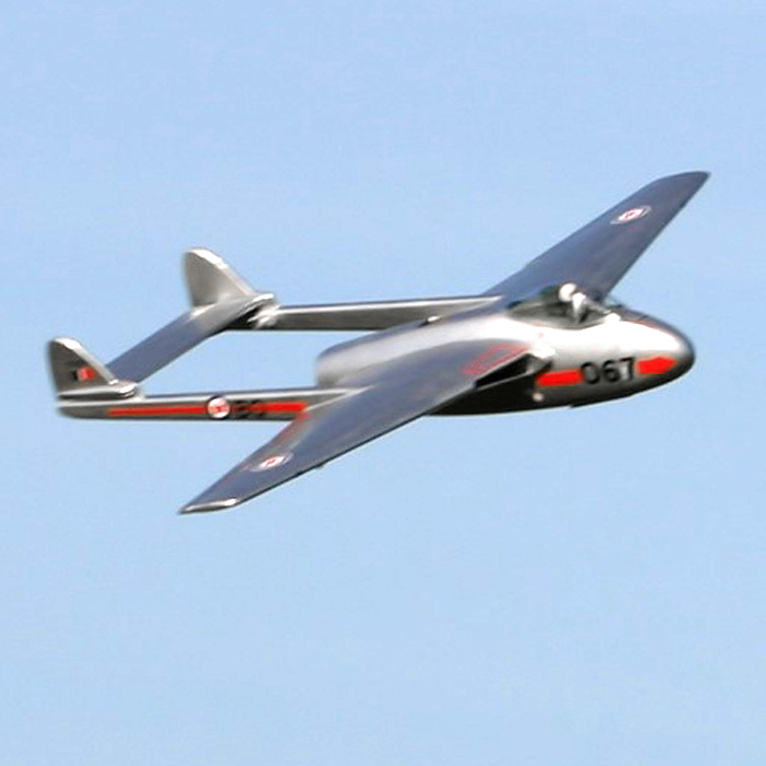 DPR Vampire EDF Jet Byggsats 808mm