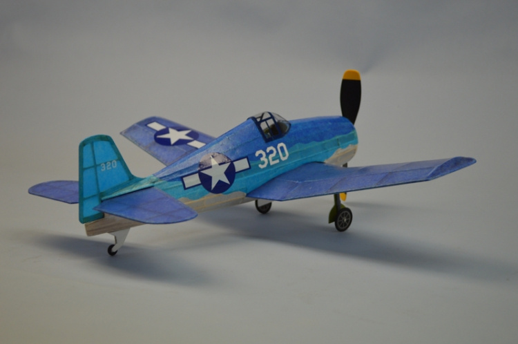 F6F Hellcat 457mm Träbyggsats