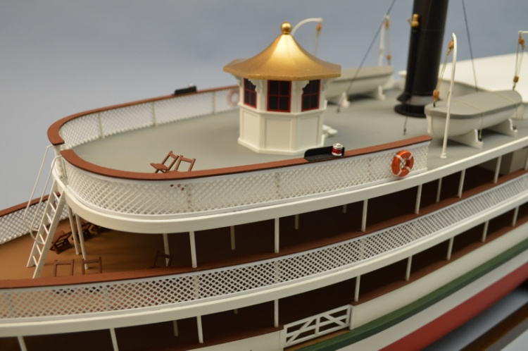 City of Buffalo 838mm Träbyggsats