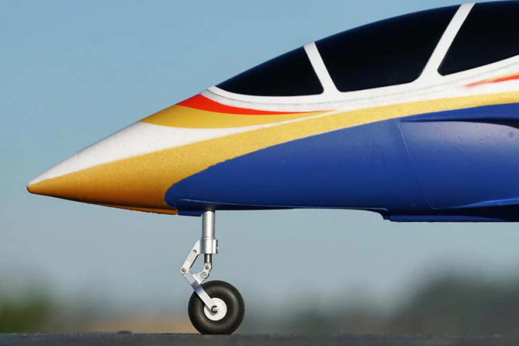 FMS Avanti V3 900mm (70mm Fläkt) PNP Infällbara Landställ