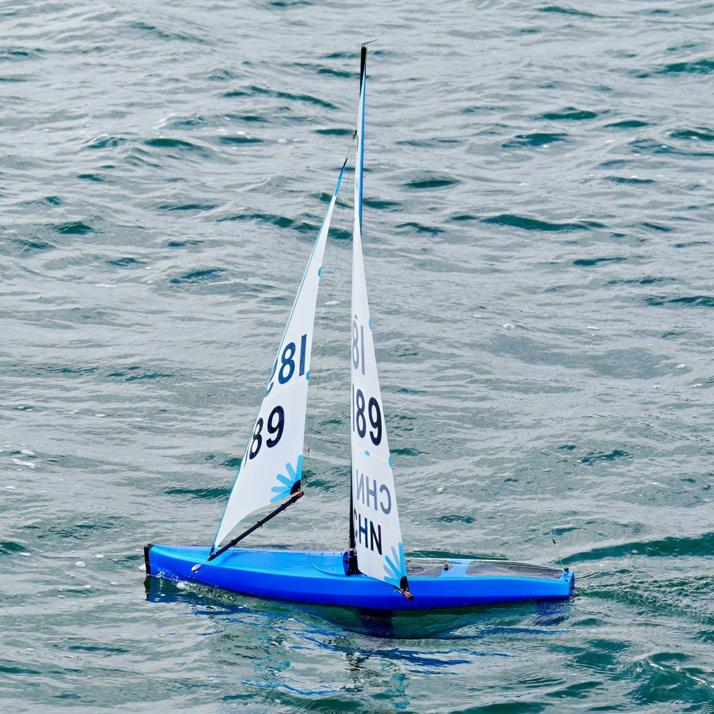 Joysway Segelbåt Mint IOM PNP Pearl Blå