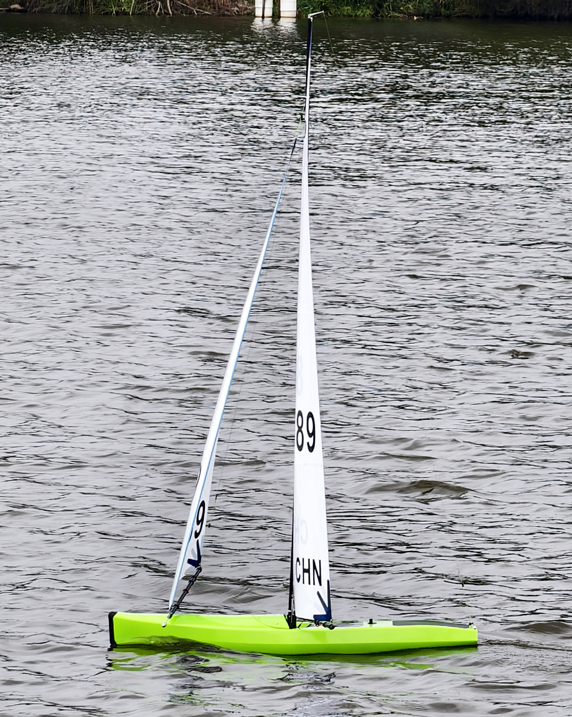 Joysway Segelbåt Mint IOM PNP Pearl Grön