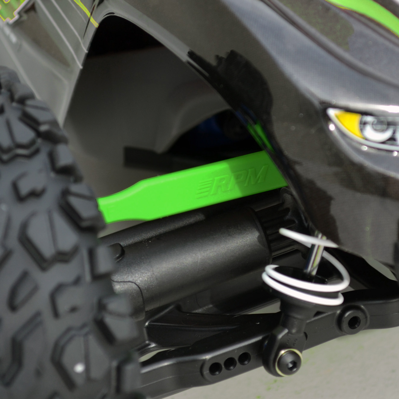 RPM Camberstag BL2 Grön Traxxas 4x4 - Slash, Rustler, Stampede