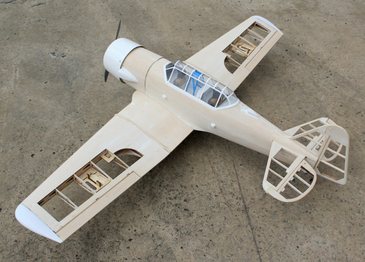 AT-6 Texan Master Scale Edition Byggsats 10-15 cc,1810mm spännvidd