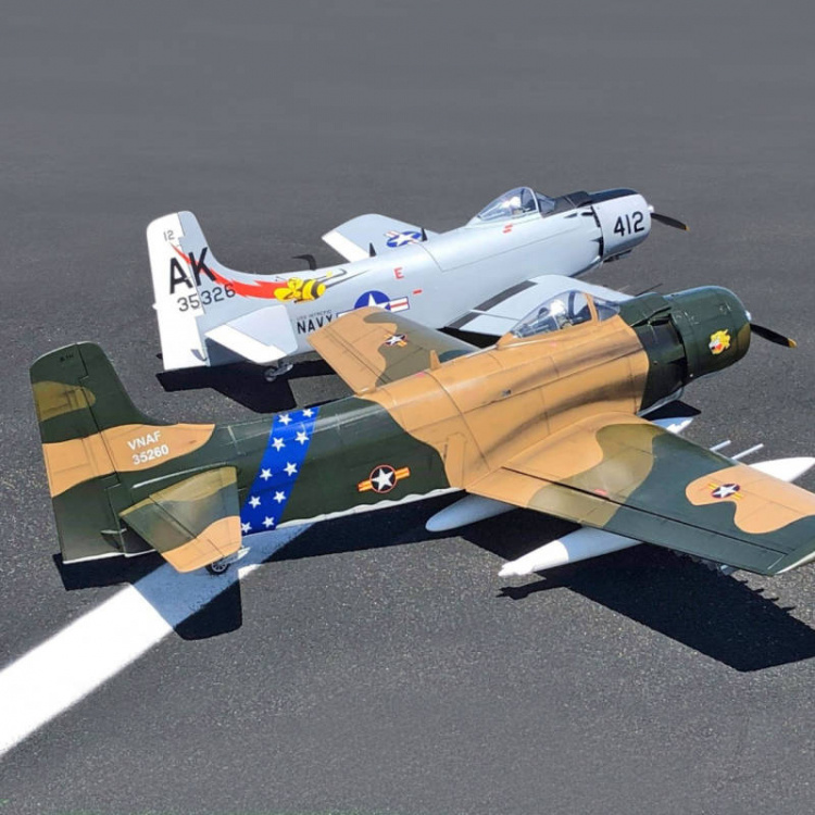 Seagull Skyraider A1 Camo 2197mm ARF (utan landställ och hjul)