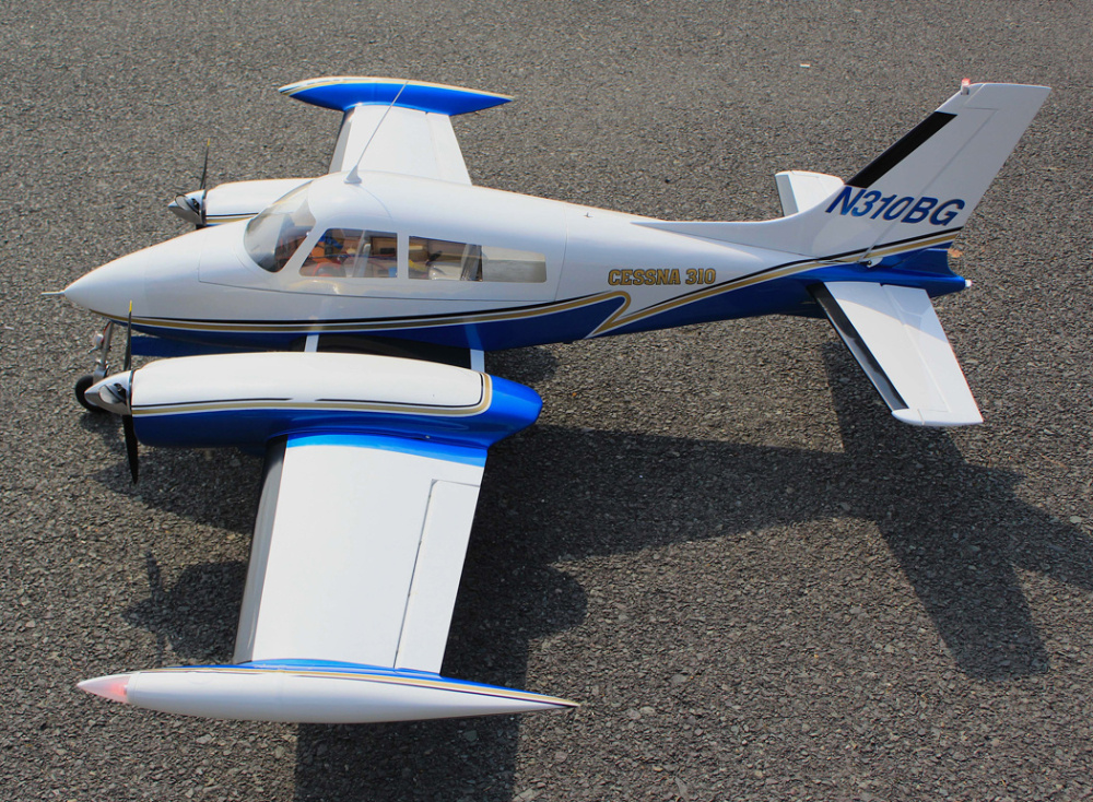 Seagull Giant Cessna 310 Twin Engine 15-20cc 2058mm ARF