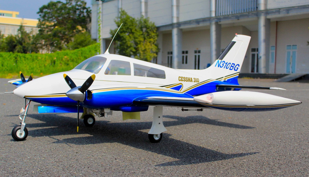 Seagull Giant Cessna 310 Twin Engine 15-20cc 2058mm ARF