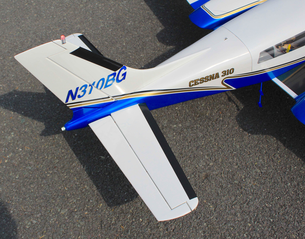 Seagull Giant Cessna 310 Twin Engine 15-20cc 2058mm ARF