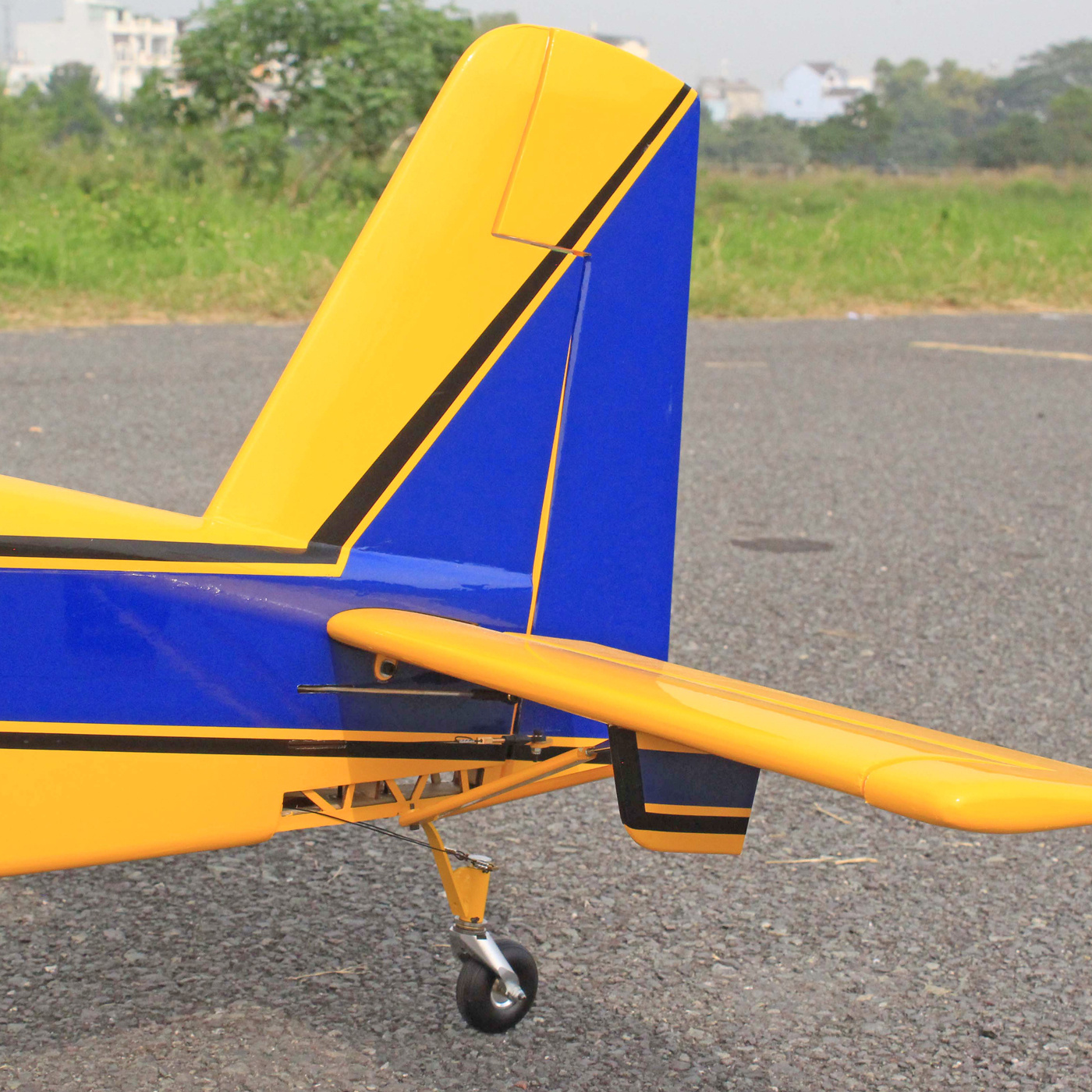 Seagull Air Tractor AT-802A Gul ARF 300cm 55-60cc Gas