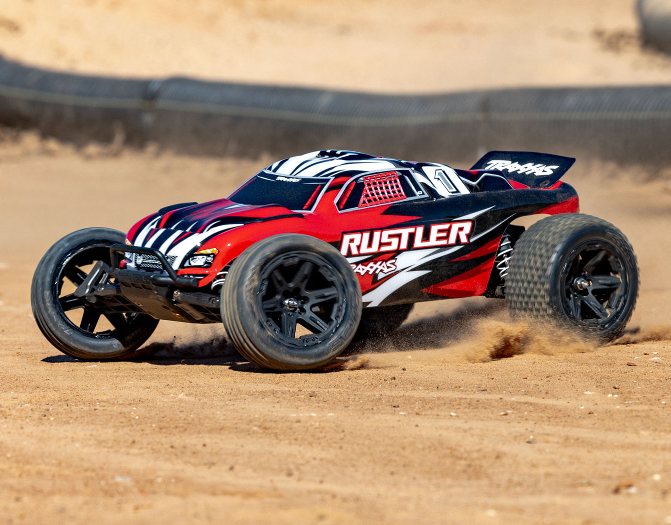 Traxxas Rustler 2WD 1/10 EHD Röd-X USB-C  - Batteri/USB-C Laddare