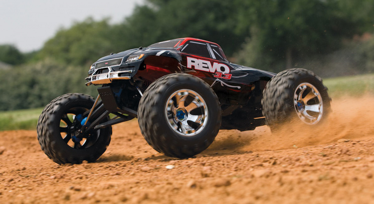 Traxxas REVO 3.3 4WD TQi TSM Telemetry - Grön