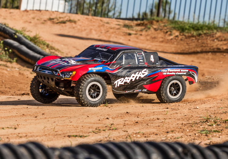 Traxxas Slash 2WD BL-2s 1/10 Röd