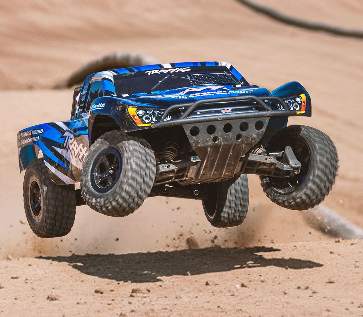 Traxxas Slash 2WD 1/10 Blå-X EHD Clipless - Batteri/USB-C Laddare