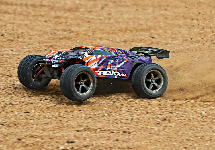 Traxxas E-REVO 4WD VXL 1/16 Lila