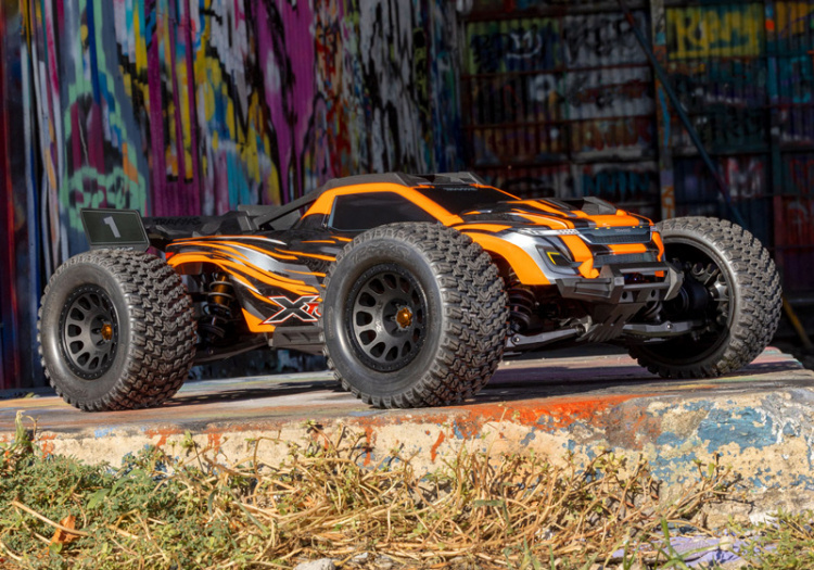 Traxxas XRT Race Truck 4WD VXL-8s Orange