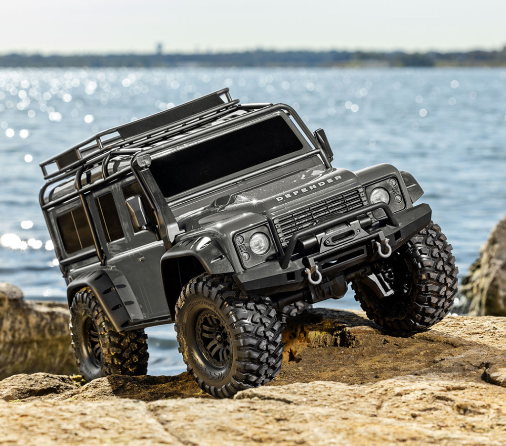 Traxxas TRX-4 Land Rover Defender Clipless Silver RTR