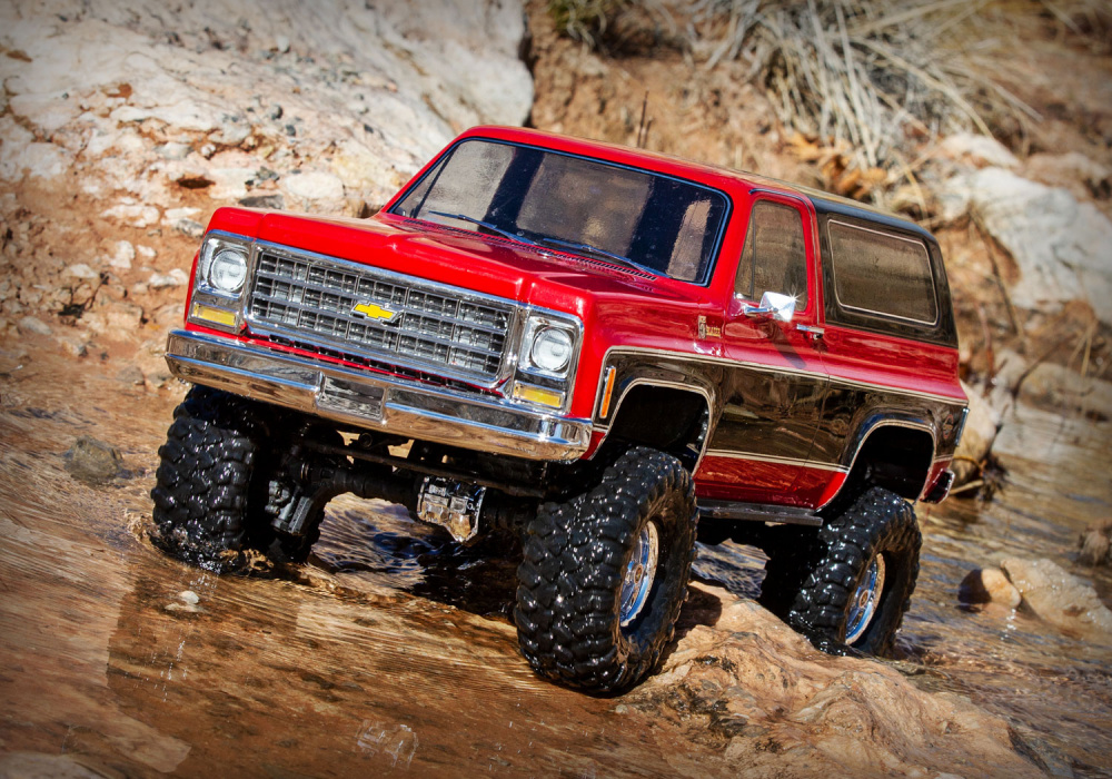 Traxxas TRX-4 Chevy Blazer Clipless 1/10 Röd