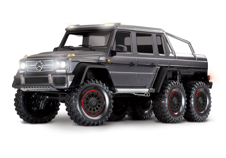 Traxxas TRX-6 Mercedes-Benz G63 AMG 6X6 Clipless Silver