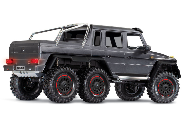 Traxxas TRX-6 Mercedes-Benz G63 AMG 6X6 Clipless Silver
