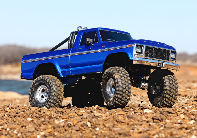 Traxxas TRX-4 Ford F-150 Ranger High Trail 4WD 1/10 Blå