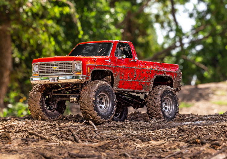 Traxxas TRX-4 Chevrolet K10 High Trail 4WD 1/10 Röd