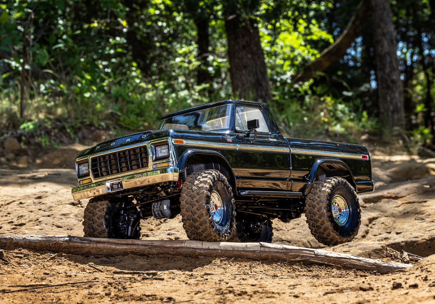 Traxxas TRX-4 Crawler Ford F150 ´79 RTR Svart