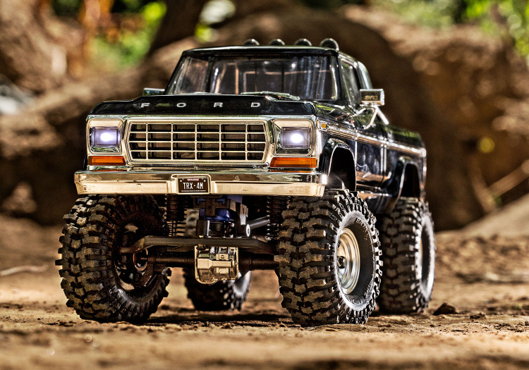 Traxxas TRX-4M Ford F-150 High Trail 4WD 1/18 Svart