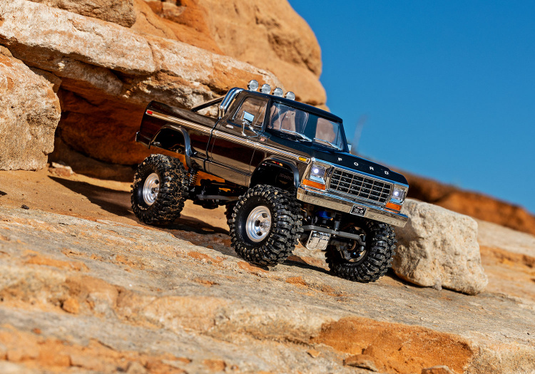 Traxxas TRX-4M Ford F-150 High Trail 4WD 1/18 Svart