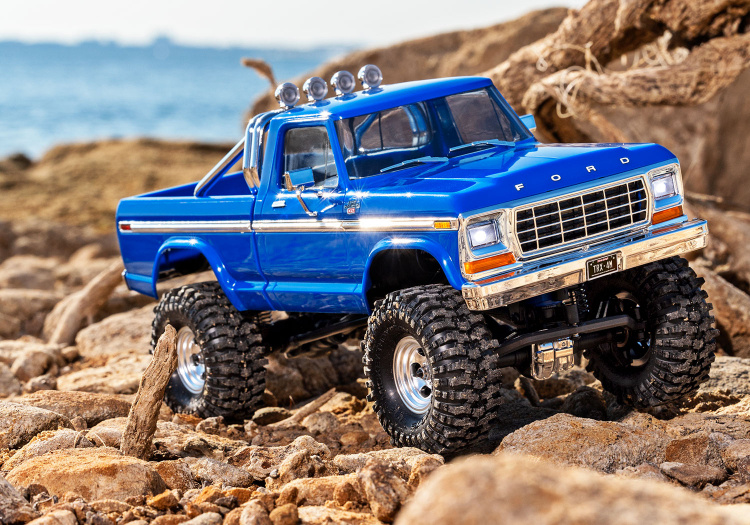 Traxxas TRX-4M Ford F-150 High Trail 4WD 1/18 Blå