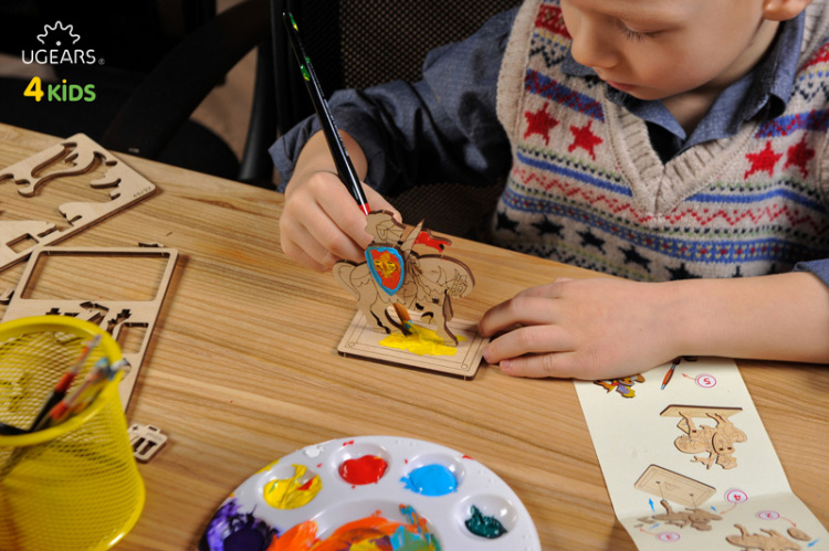 Ugears Riddare på Häst (för barn)