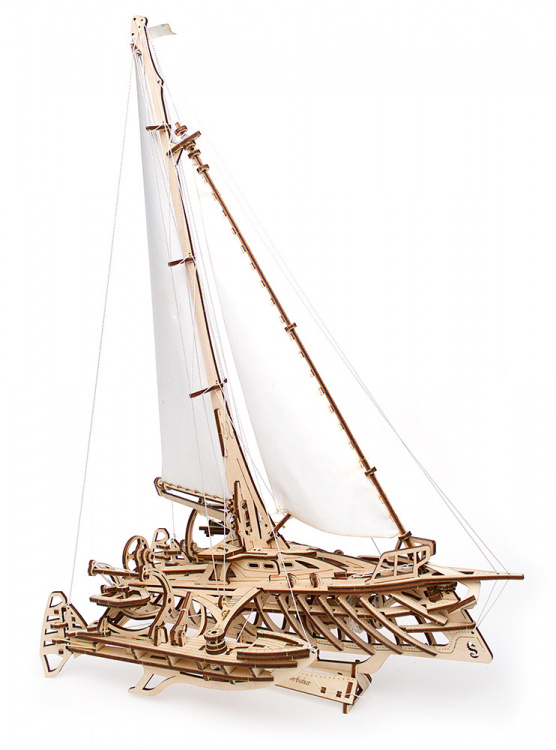 Ugears Trimaran Merihobus
