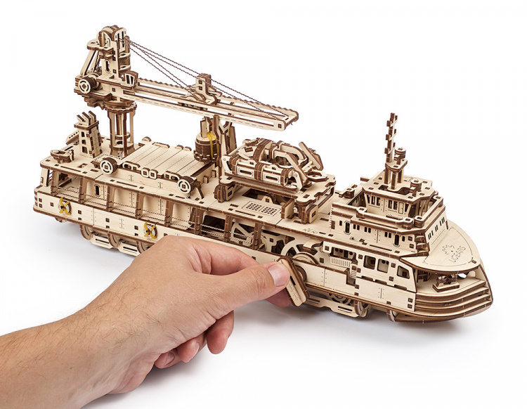 Ugears Research Vessel