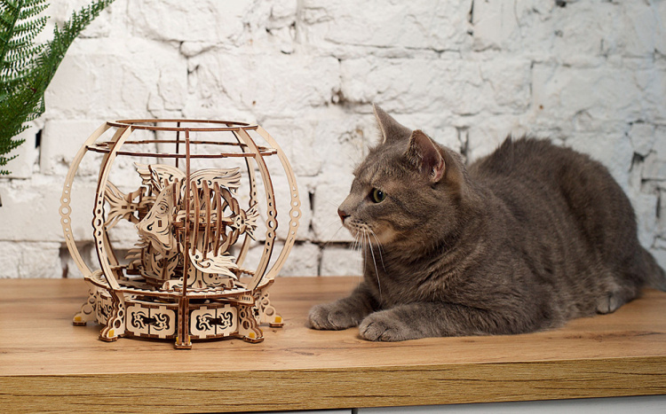 Ugears Mechanical Aquarium