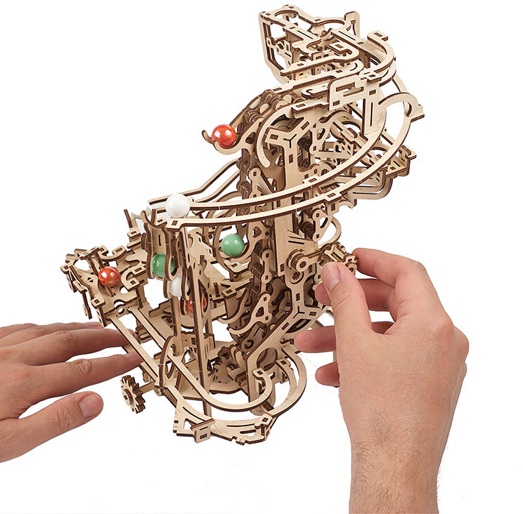 Ugears Marble Run Chain Hiss